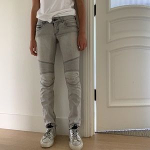grey jeans